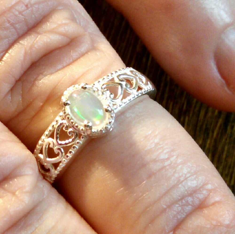Ethiopian Welo Opal Sterling Silver 925 ring